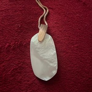 Kendra Scott rose gold Inez with mother of pearl